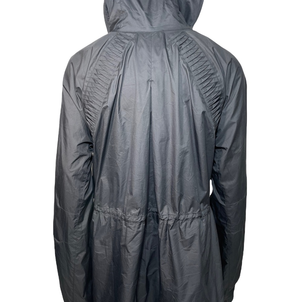 Lululemon making moves jacket black glide fabric lightweight size 8 - Picture 4 of 13